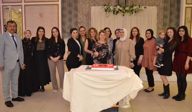 Türk Sağlık-Sen, Ebeler Günü ve Hemşireler Haftasını kutladı