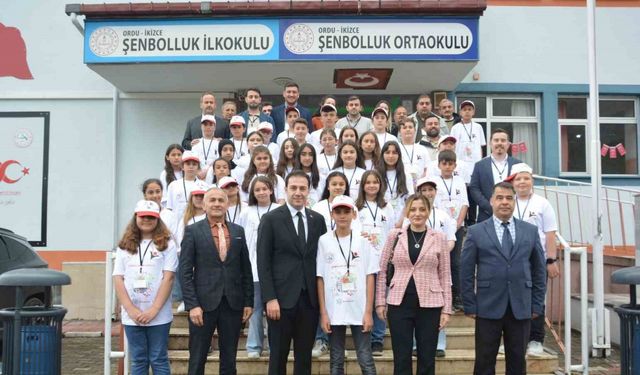 "Geçmişten geleceğe’ bilim şenliği renkli görüntülere sahne oldu