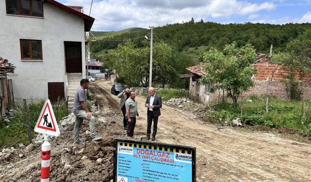 Merkeze uzak mahalleler doğalgaza kavuşuyor