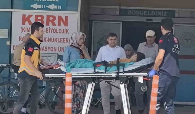 Kurban bıçağı sırtına saplandı