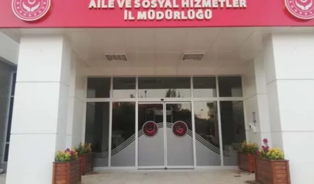 SİNOP MERKEZ AİLE VE SOSYAL HİZMETLER İL MÜDÜRLÜĞÜ GİRİŞİN KAPATILMASI YAPIM İŞİ
