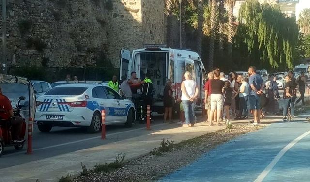 Sinop’ta rahatsızlanan kadın yolda düştü
