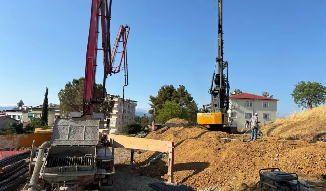 İlçede 24 derslikli okulun temeli atıldı