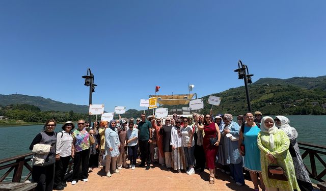 Samsun Büyükşehir Belediyesinden kadınlara Ayvacık gezisi