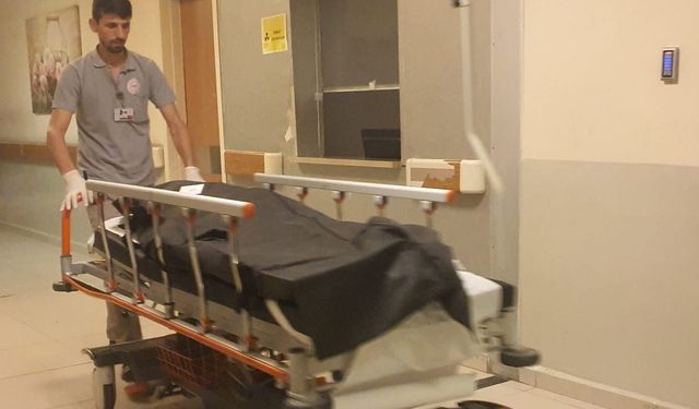 Yük asansörü boşluğuna düşen işçi öldü