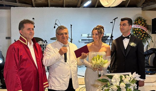 Sinoplu kaymakam adayı Alpay Dinçel dünyaevine girdi