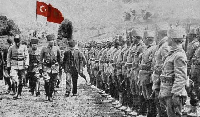 Vali Özarslan'dan Büyük Taarruz’un yıl dönümünde anlamlı mesaj