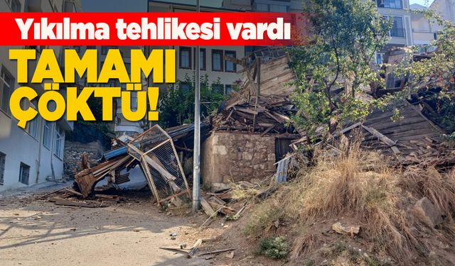 Sinop’ta tarihi bina kendiliğinden yıkıldı