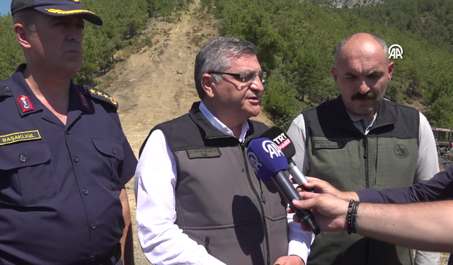 Vali Özarslan'dan yangın hakkında önemli açıklamalar