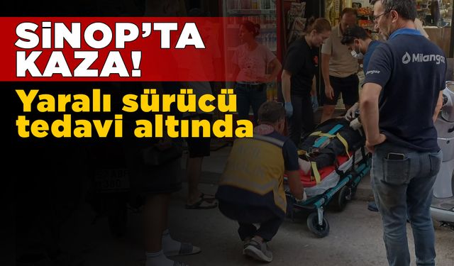 Islak zeminde kayan motosiklet devrildi
