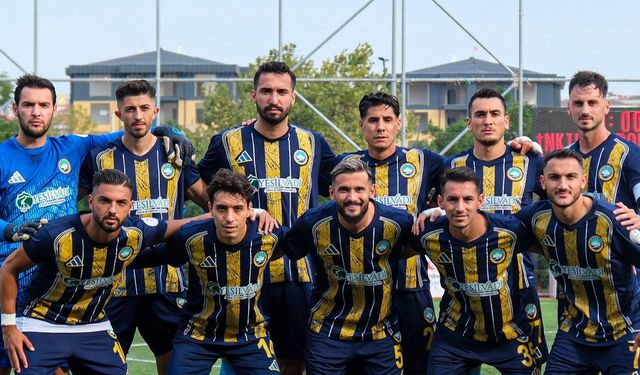 Küçükçekmece Sinop Spor lige mutlu başladı