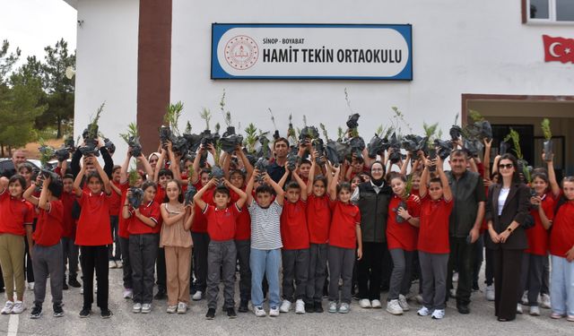 Sinop ve ilçelerinde öğrenciler dersbaşı yaptı