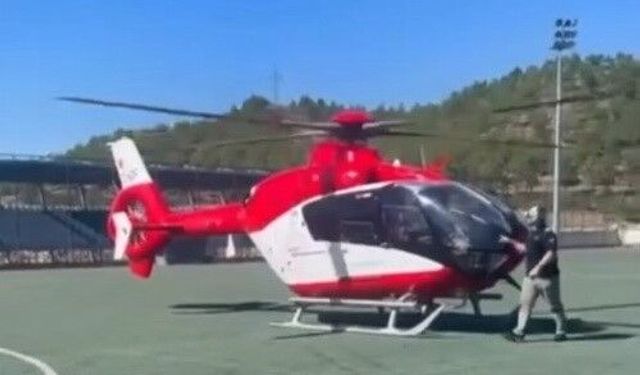 Sinop'ta ambulans helikopter yeni doğan bebek için havalandı