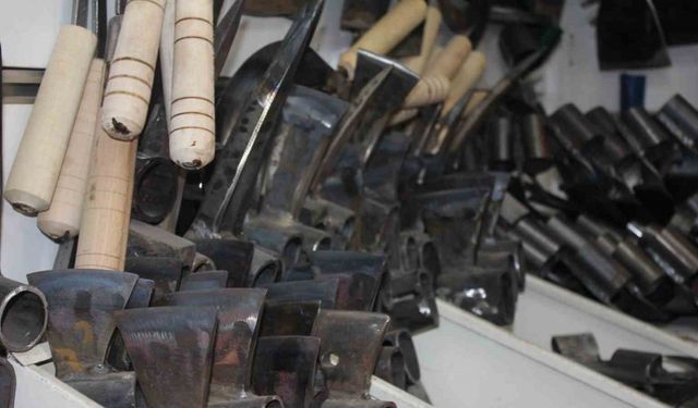 32 yıllık çelik ustası mesleĝi bırakıyor!