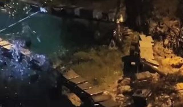 Arı kovanları sel suları ve heyelana kapıldı