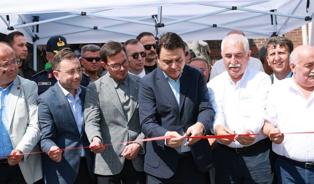 Yapımı tamamlanan cemevi törenle hizmete girdi