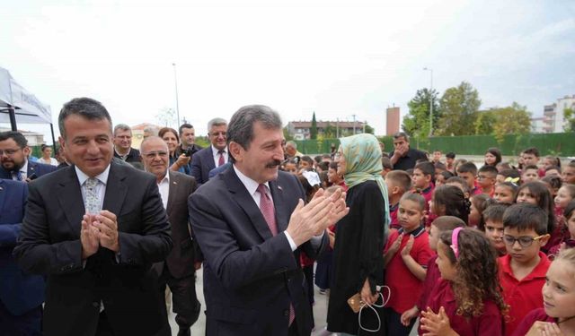 Yeni eğitim-öğretim yılının ilk dersi: "Yeşil vatan"