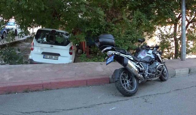 Yunus polisleri kaza yaptı: 2 polis yaralı!