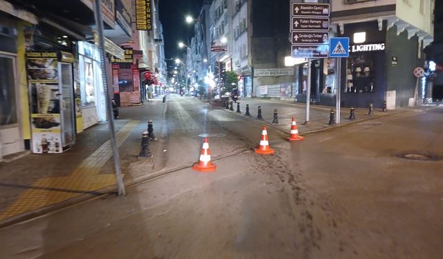 Sakarya Caddesi çalışmalar nedeniyle trafiğe kapandı!