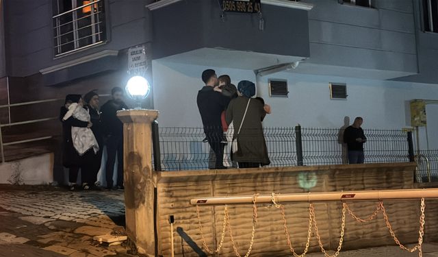 Apartman dairesinde yangın çıktı