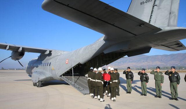 Eğitim sırasında rahatsızlanan asker şehit oldu