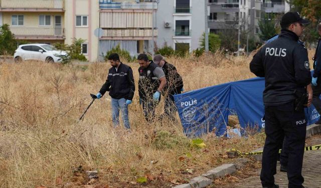 Aracından inip oturduğu bankta hayatına son verdi