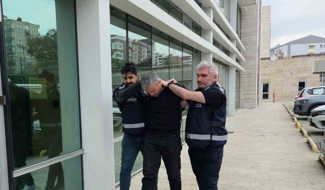 Cinayet zanlısı Türkiye'ye iade edildi