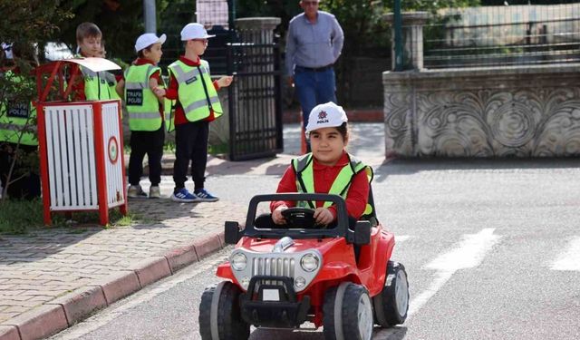 Öğrencilere trafik bilinci aşılandı