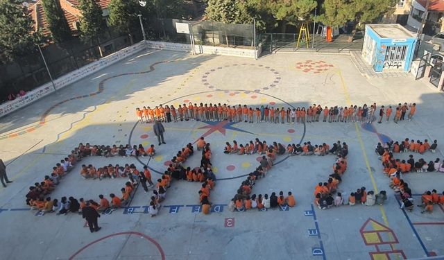 Samsun'da öğrenciler Filistin için tek yürek oldu
