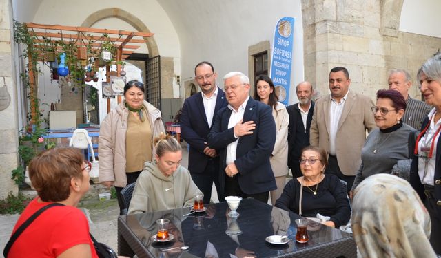 İYİ Parti Sinop’tan medrese esnafına destek ziyareti