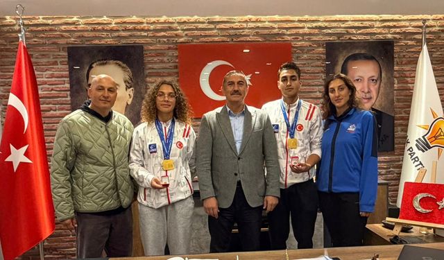 Avrupa Şampiyonu Kürekçilerden Başkan Üçüncüoğlu’na ziyaret