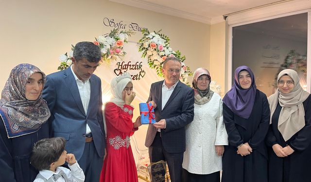 İl Müftüsü Paşa Bektaş, hafızlık merasimine katıldı