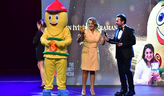 Sinoplu yazarın karakteri "Şakrak"a Yılın İyilik Kahramanı ödülü