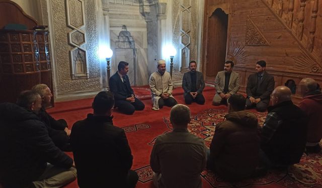 Sinop’ta hükümlüler Tarihî Alaaddin Camii’ni ziyaret etti