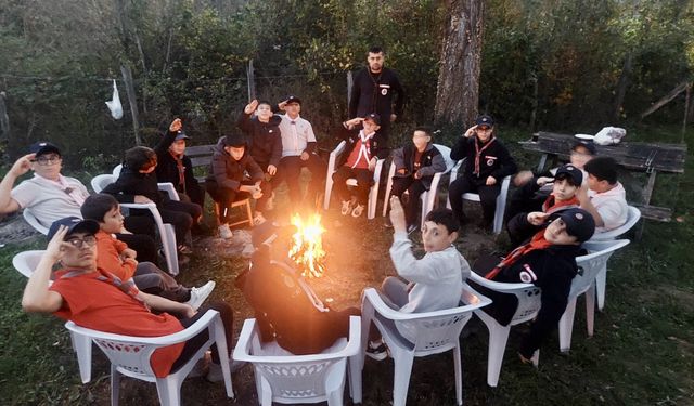 Minik izcilere eğitim verildi