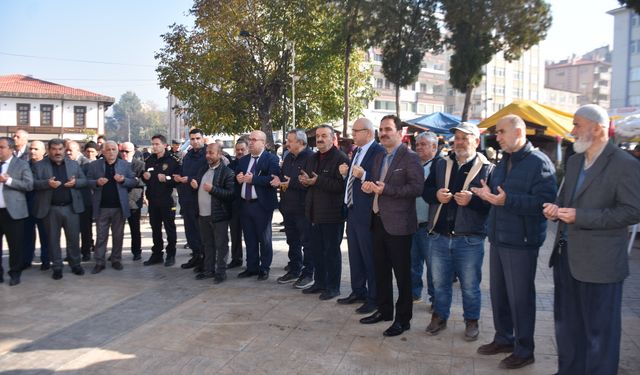 Filistin yararına kermes düzenlendi