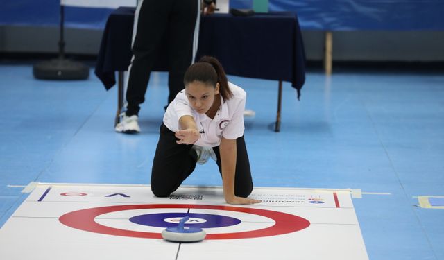 Floor Curling Türkiye Şampiyonası Samsun'da başladı