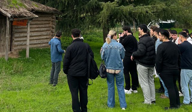 OMÜ Bisiklet ve Doğa Sporları Topluluğundan tarih ve doğa yürüyüşü