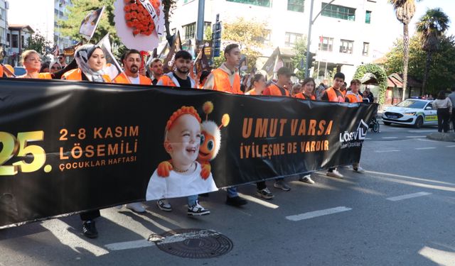 Samsun'da LÖSEV farkındalık yürüyüşü