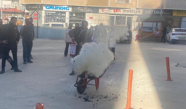 Toplum Sağlığı Merkezi personelinden yangın tatbikatı