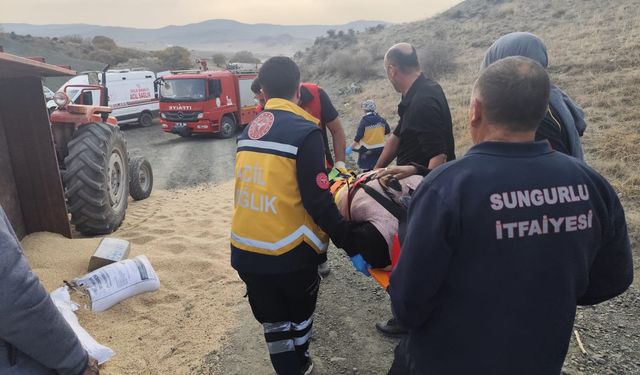Traktörün devrilmesi sonucu 1 kişi yaralandı