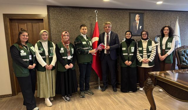 Yeşilay 24 Kasım Öğretmenler Günü ziyareti düzenledi