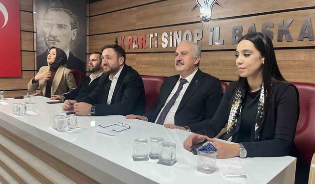 AK Parti'den Mahalle ve Köy Başkanları Danışma Meclisi Toplantısı