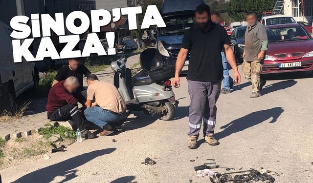 Otomobil ile motosiklet kafa kafaya çarpıştı