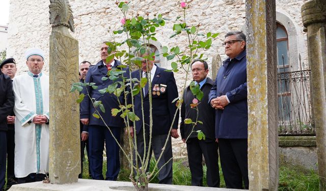 Sinop Baskını’nın Kahramanı Hüseyin Paşa mezarı başında yad edildi