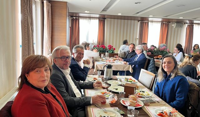 Sinoplular Federasyonundan Öğretmenler Günü kahvaltısı