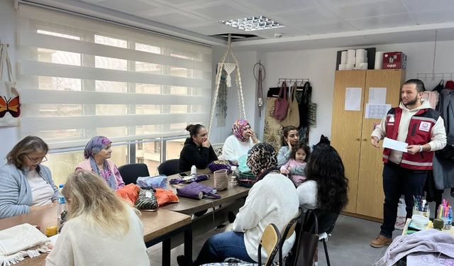 Sinop’ta ADEM-SODAM kursiyerlerine bağımlılıkla mücadele eğitimi
