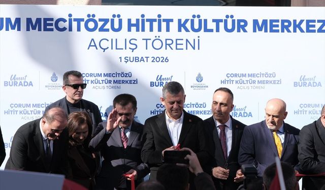CHP Genel Başkanı Özel, Çorum'da Kültür Merkezi açılışına katıldı