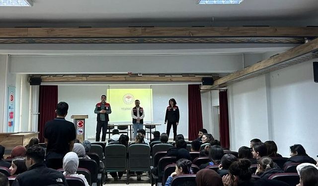 Öğrencilere gıda güvenliği eğitimi verildi