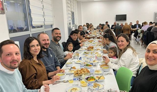 Sağlık çalışanları Ayancık'taki iftar programında buluştu